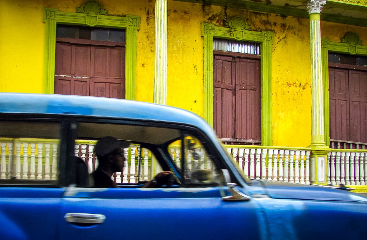 Cuban colour car shadows