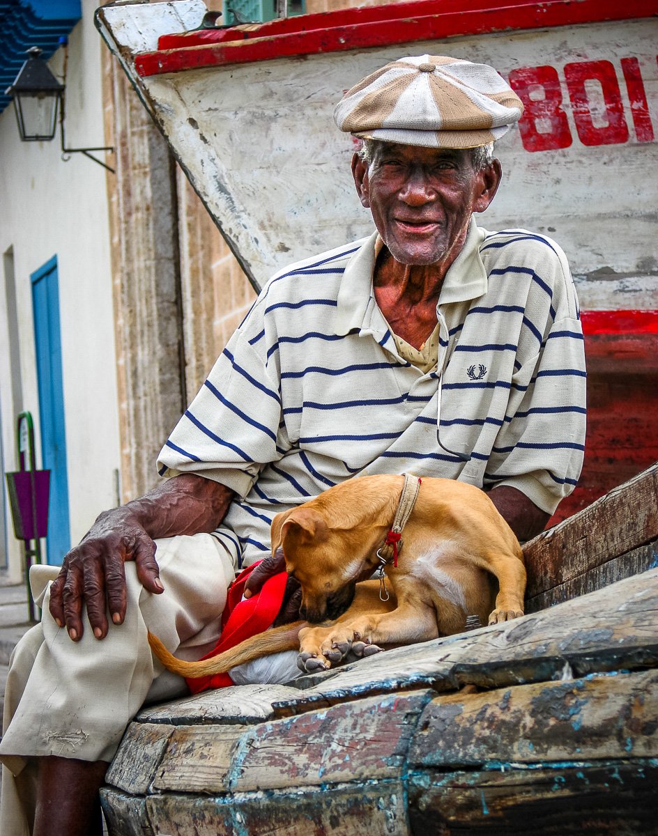 Cuban sailor and a dog