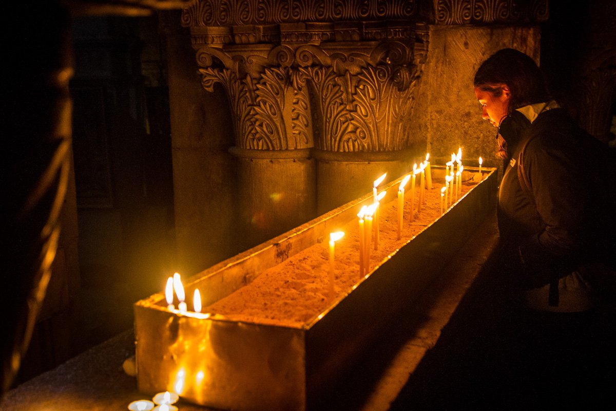 Candles praying
