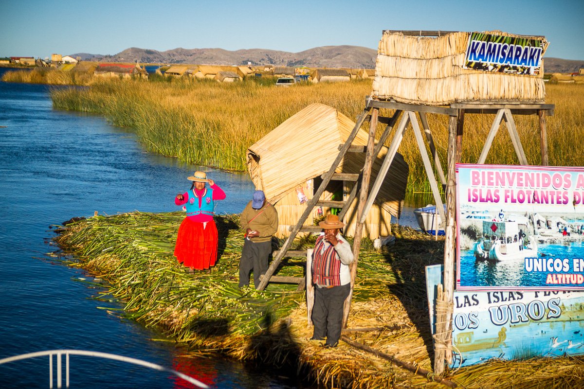 Los Uros islands welcome Kamisaraki